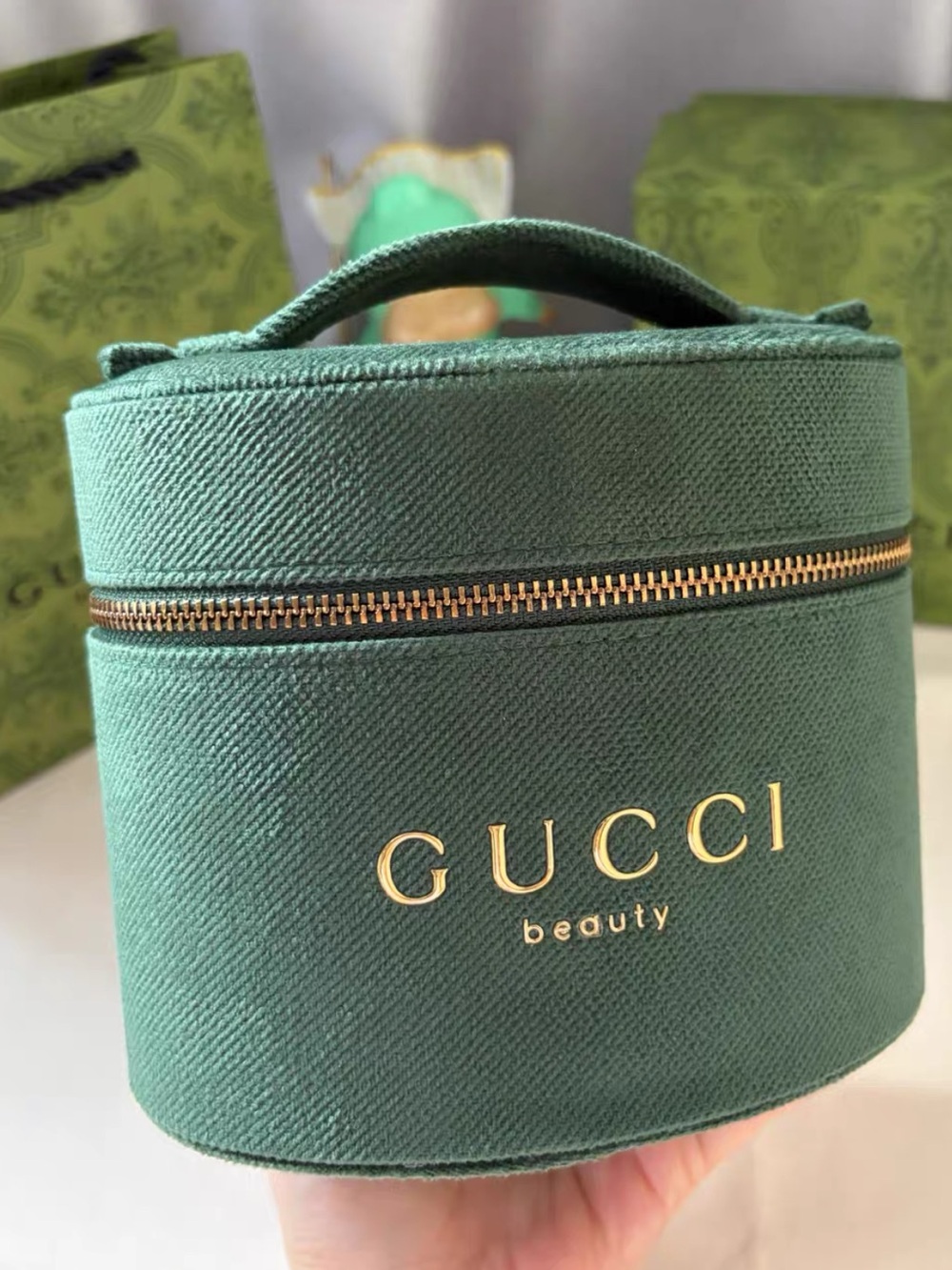 Gucci beauty cosmetic case